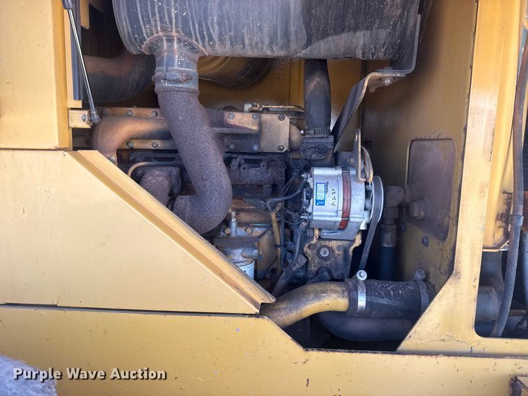 image for item DQ4262 1998 Caterpillar IT28G wheel loader