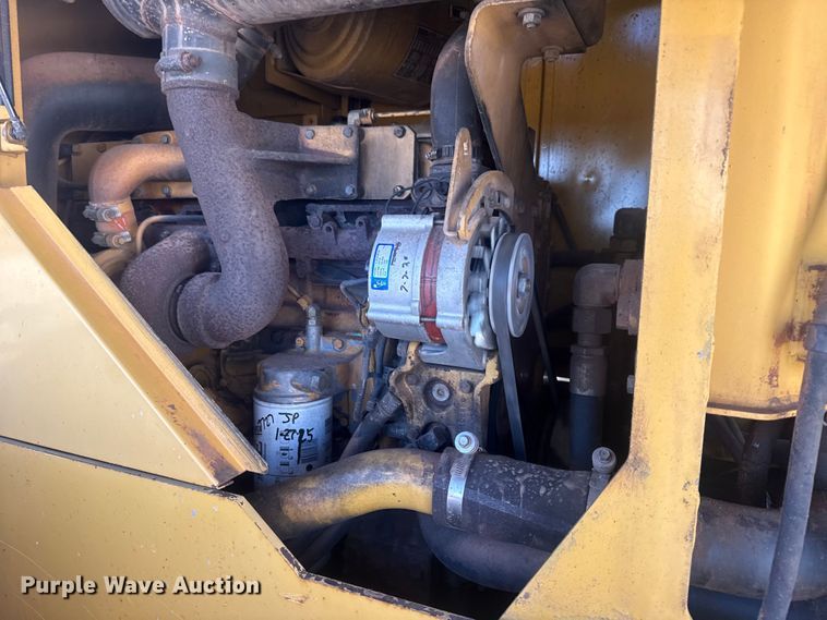 image for item DQ4262 1998 Caterpillar IT28G wheel loader