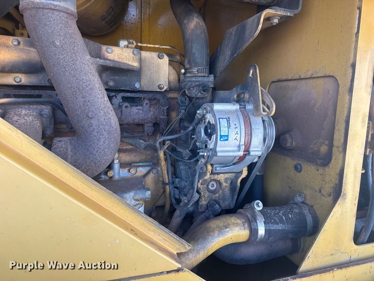 image for item DQ4262 1998 Caterpillar IT28G wheel loader