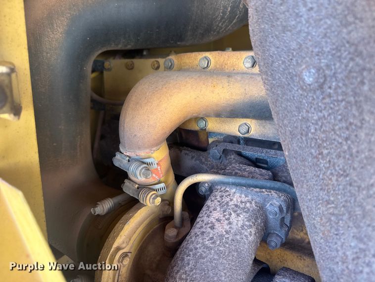 image for item DQ4262 1998 Caterpillar IT28G wheel loader