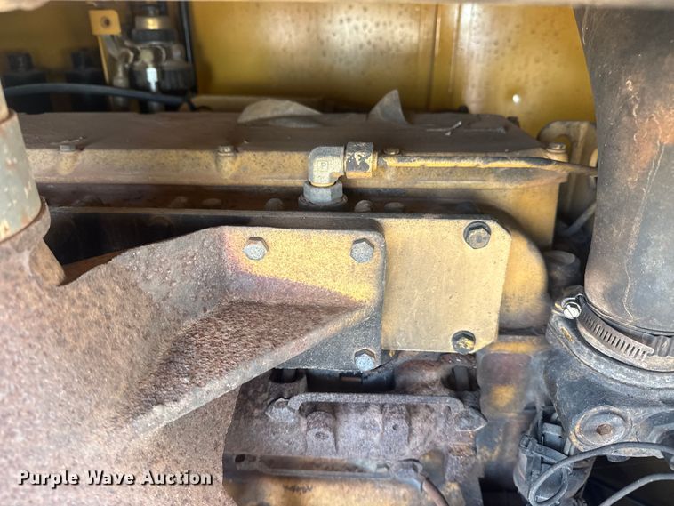 image for item DQ4262 1998 Caterpillar IT28G wheel loader