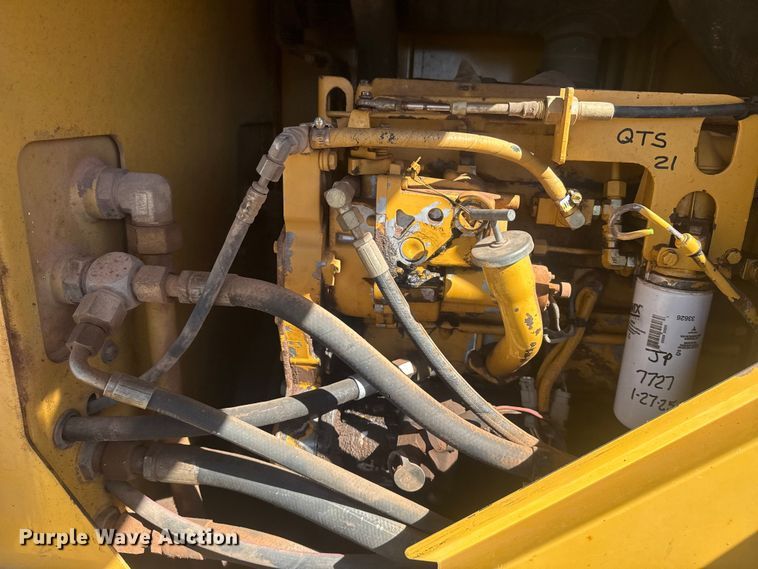 image for item DQ4262 1998 Caterpillar IT28G wheel loader