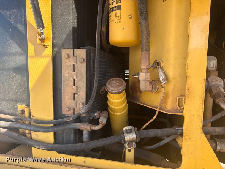 image for item DQ4262 1998 Caterpillar IT28G wheel loader