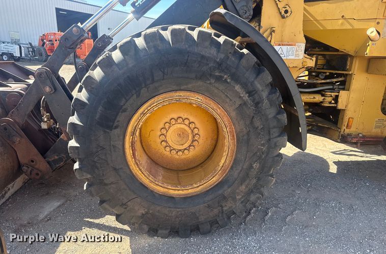 image for item DQ4262 1998 Caterpillar IT28G wheel loader