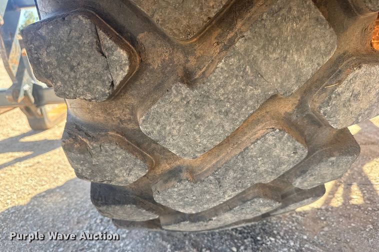 image for item DQ4262 1998 Caterpillar IT28G wheel loader