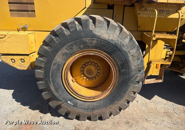 image for item DQ4262 1998 Caterpillar IT28G wheel loader