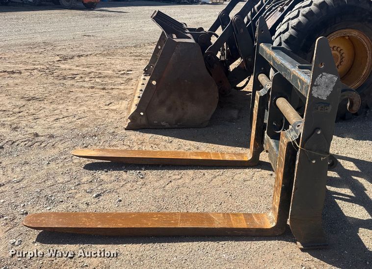 image for item DQ4262 1998 Caterpillar IT28G wheel loader