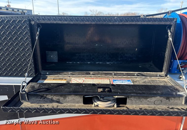 image for item DQ4264 2012 Chevrolet Silverado 3500 Crew Cab utility bed pickup truck