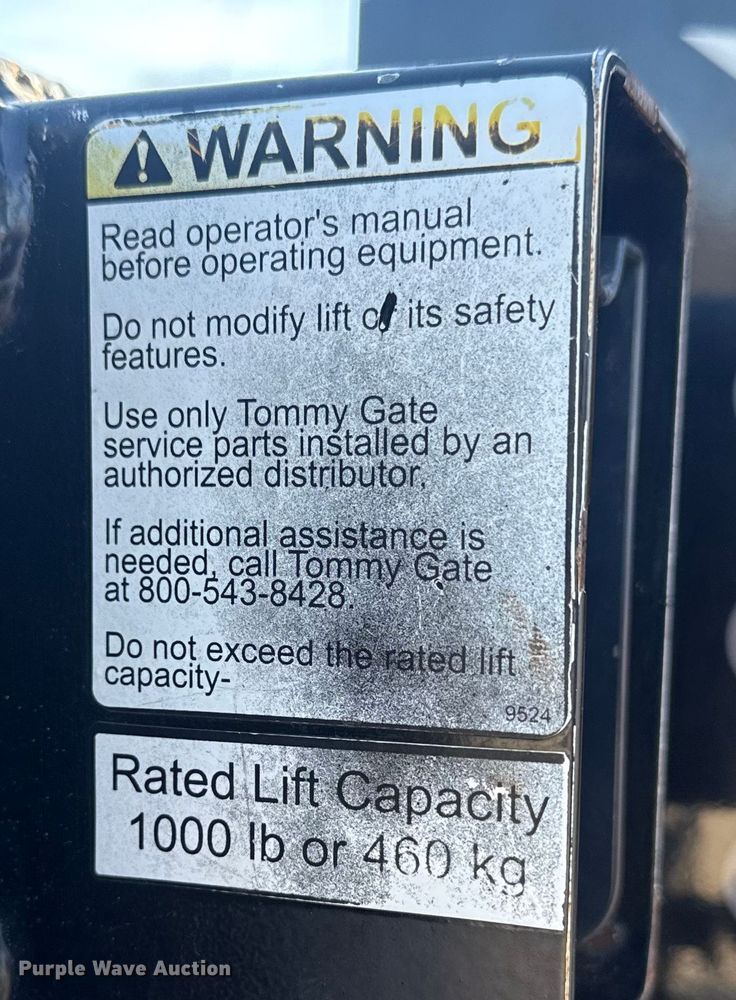 image for item DQ4264 2012 Chevrolet Silverado 3500 Crew Cab utility bed pickup truck