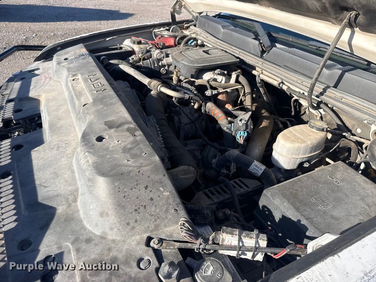 image for item DQ4264 2012 Chevrolet Silverado 3500 Crew Cab utility bed pickup truck