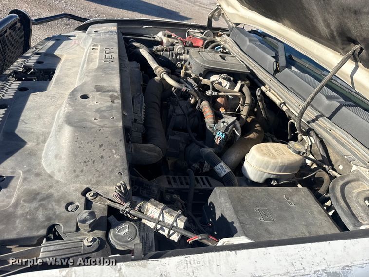 image for item DQ4264 2012 Chevrolet Silverado 3500 Crew Cab utility bed pickup truck