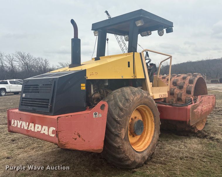 image for item DQ4266 2004 Dynapac CA250PD Single Drum Vibratory Roller