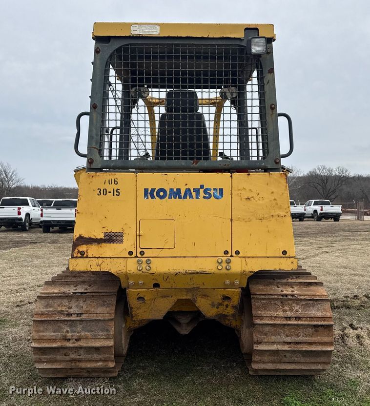 image for item DQ4268 2002 Komatsu 31PX-21 dozer