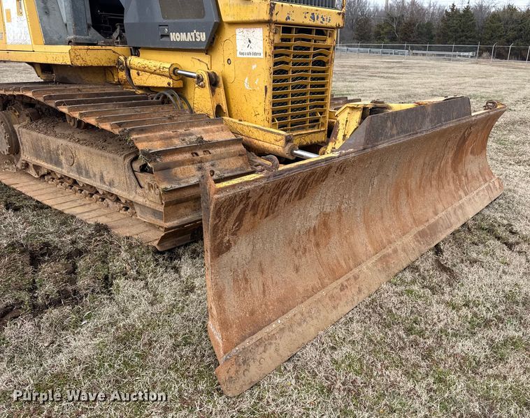 image for item DQ4268 2002 Komatsu 31PX-21 dozer