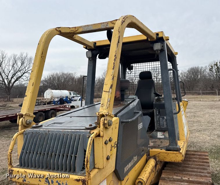 image for item DQ4268 2002 Komatsu 31PX-21 dozer