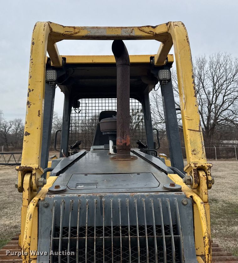 image for item DQ4268 2002 Komatsu 31PX-21 dozer