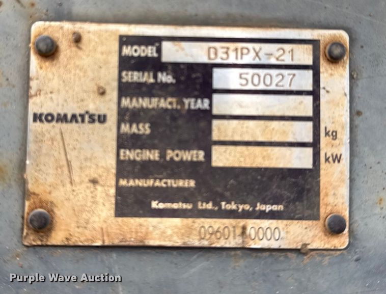 image for item DQ4268 2002 Komatsu 31PX-21 dozer