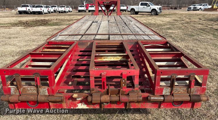 image for item DQ4270 2003 Coose Trailer Manufacturing C8053 equipment trailer