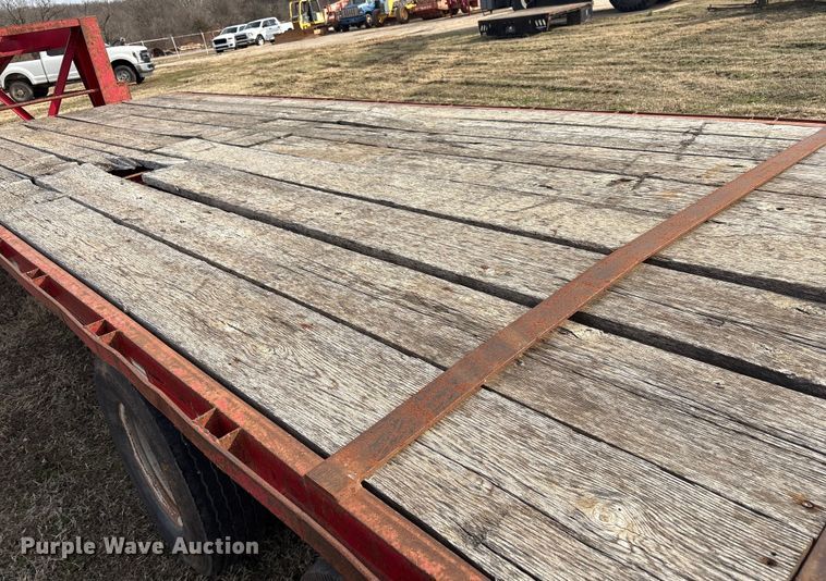 image for item DQ4270 2003 Coose Trailer Manufacturing C8053 equipment trailer