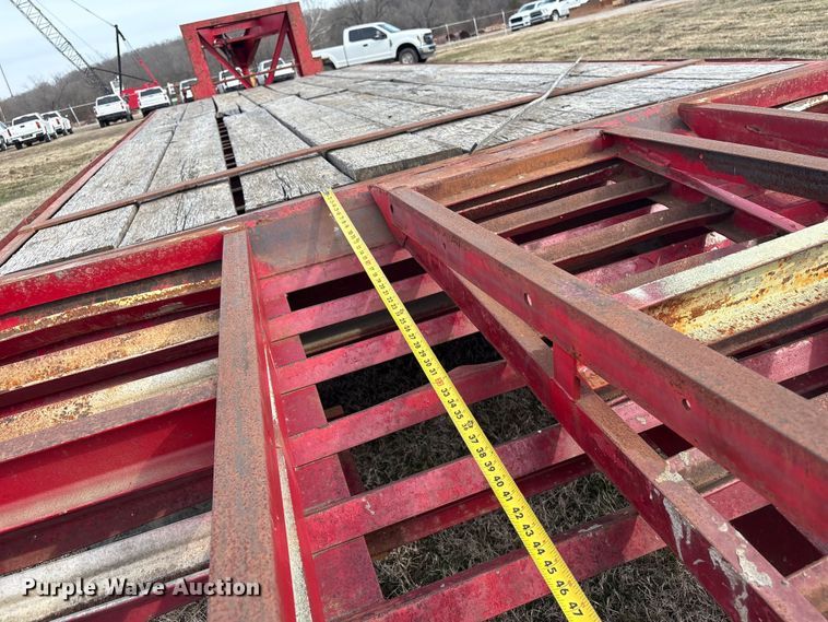 image for item DQ4270 2003 Coose Trailer Manufacturing C8053 equipment trailer