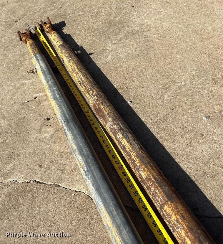 image for item DQ4274 Gomaco GT 6300 slipform paver