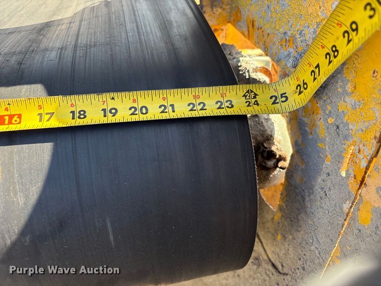 image for item DQ4274 Gomaco GT 6300 slipform paver