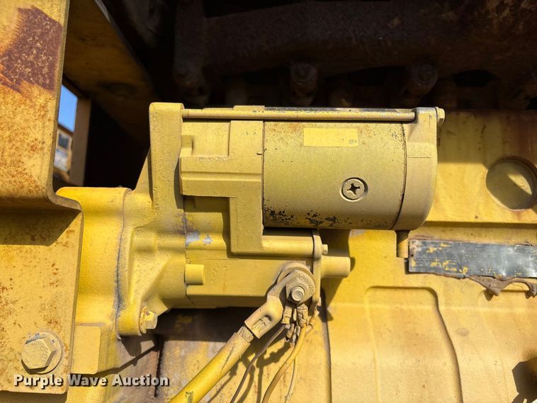 image for item DQ4274 Gomaco GT 6300 slipform paver