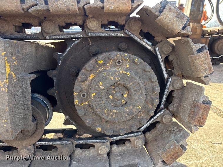 image for item DQ4274 Gomaco GT 6300 slipform paver