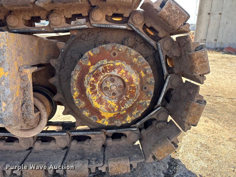 image for item DQ4274 Gomaco GT 6300 slipform paver