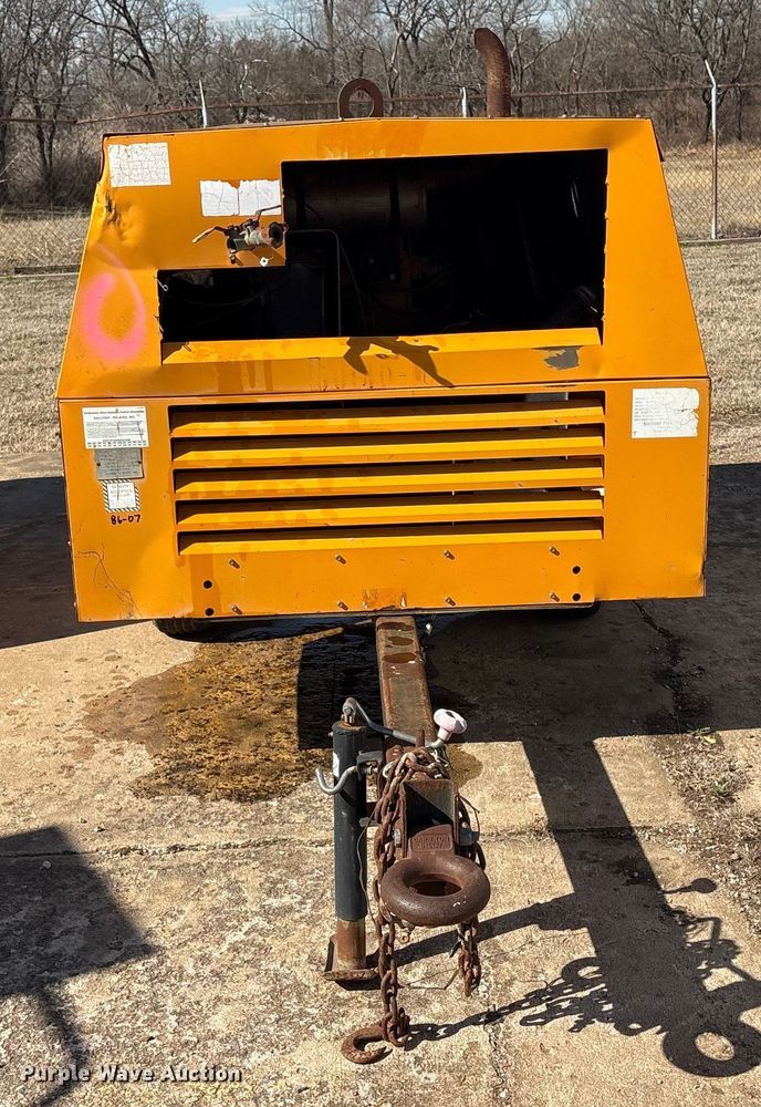 image for item DQ4276 Sullivan-Palatek D210Q air compressor