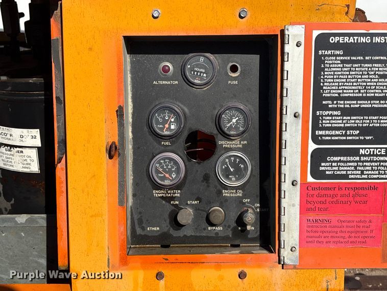 image for item DQ4276 Sullivan-Palatek D210Q air compressor