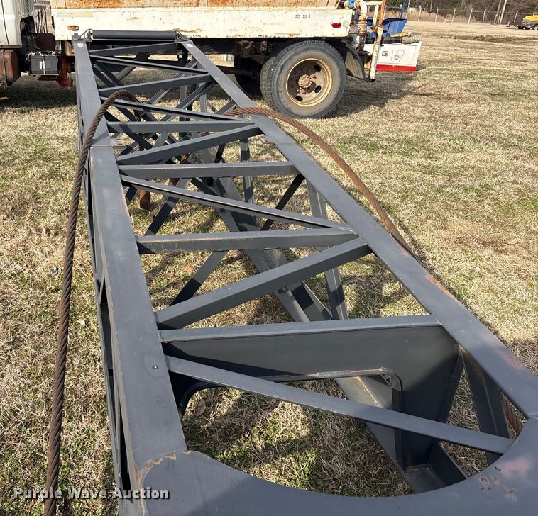 image for item DQ4277 Link Belt crane boom