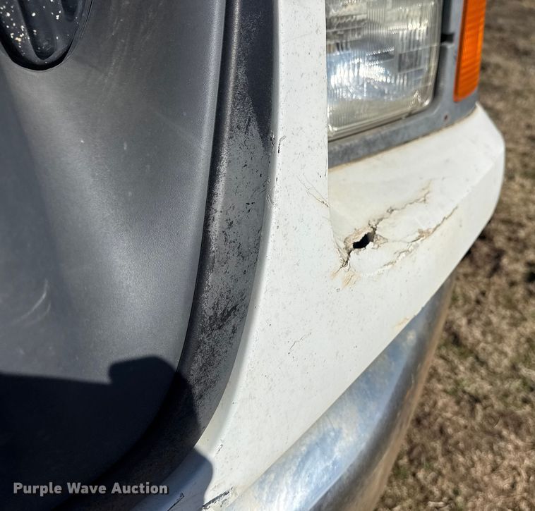 image for item DQ4278 2000 Ford F650 Super Duty tank truck