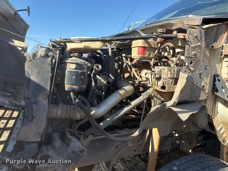 image for item DQ4278 2000 Ford F650 Super Duty tank truck