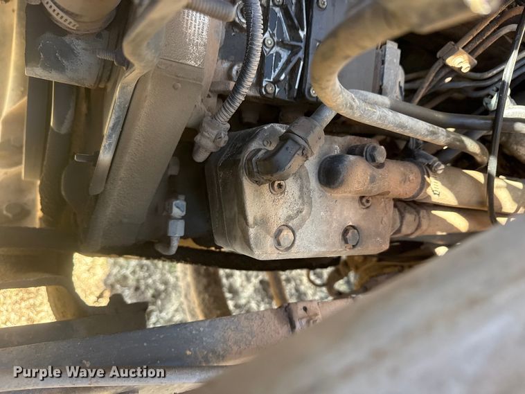 image for item DQ4278 2000 Ford F650 Super Duty tank truck