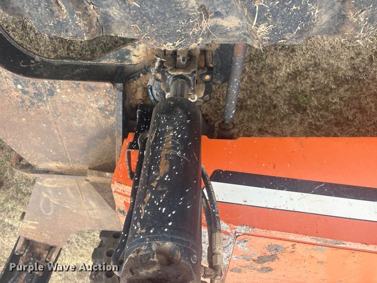 image for item DQ4281 2013 JLG 10042 telehandler