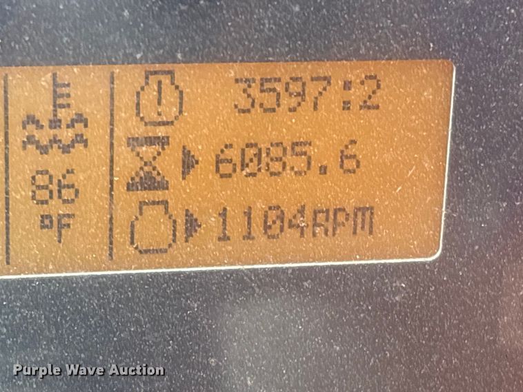 image for item DQ4281 2013 JLG 10042 telehandler