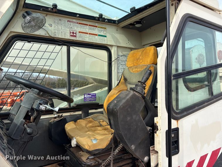 image for item DQ4282 2000 Terex RT 160 crane