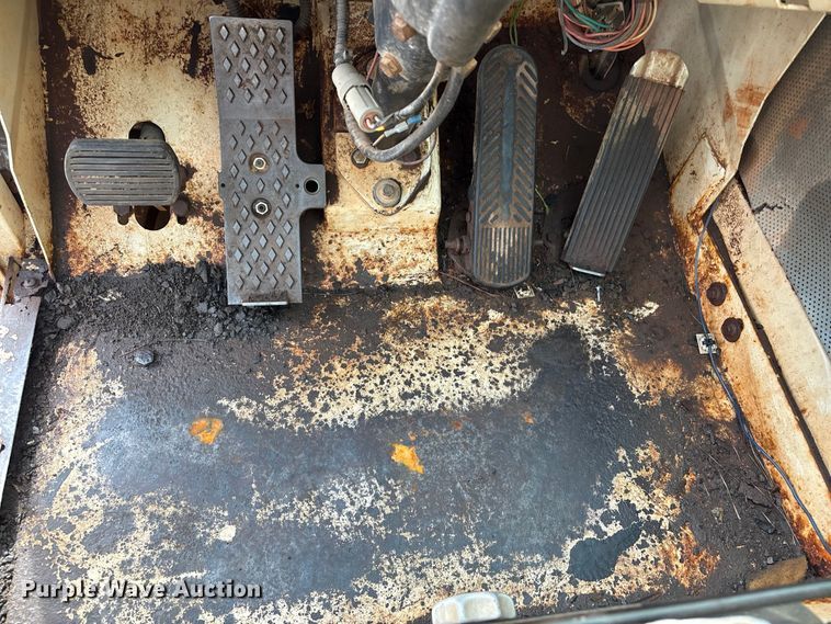 image for item DQ4282 2000 Terex RT 160 crane