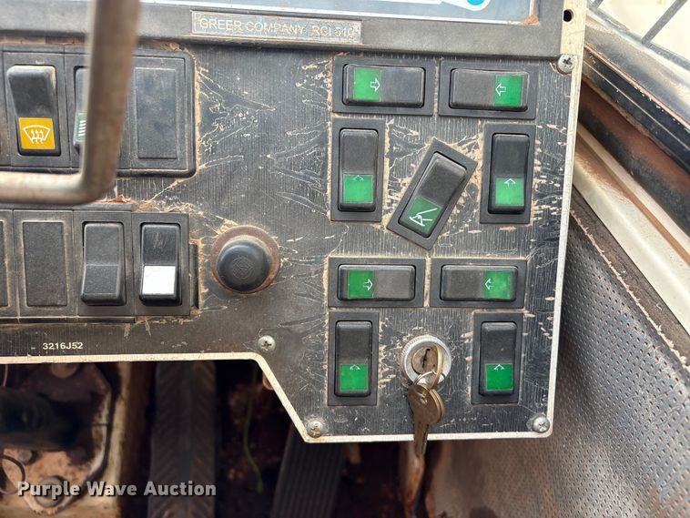 image for item DQ4282 2000 Terex RT 160 crane