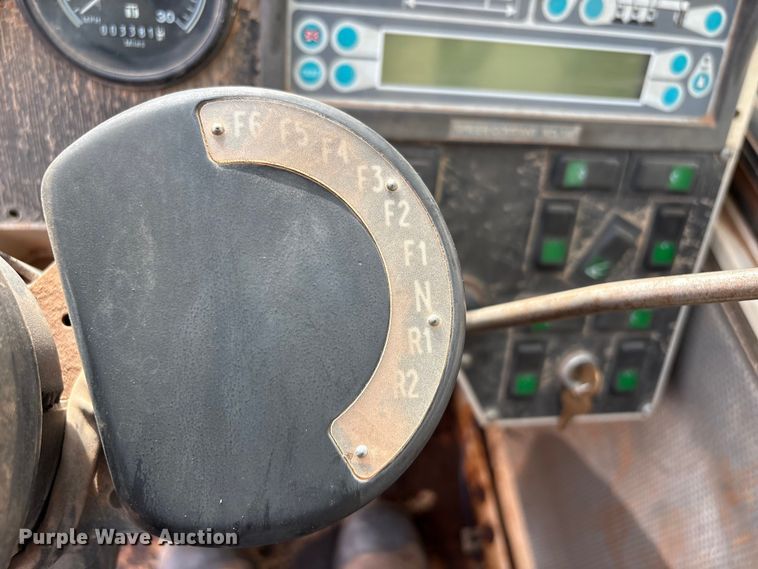 image for item DQ4282 2000 Terex RT 160 crane