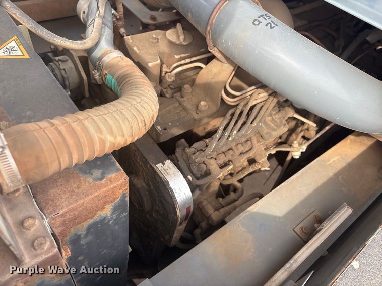 image for item DQ4282 2000 Terex RT 160 crane