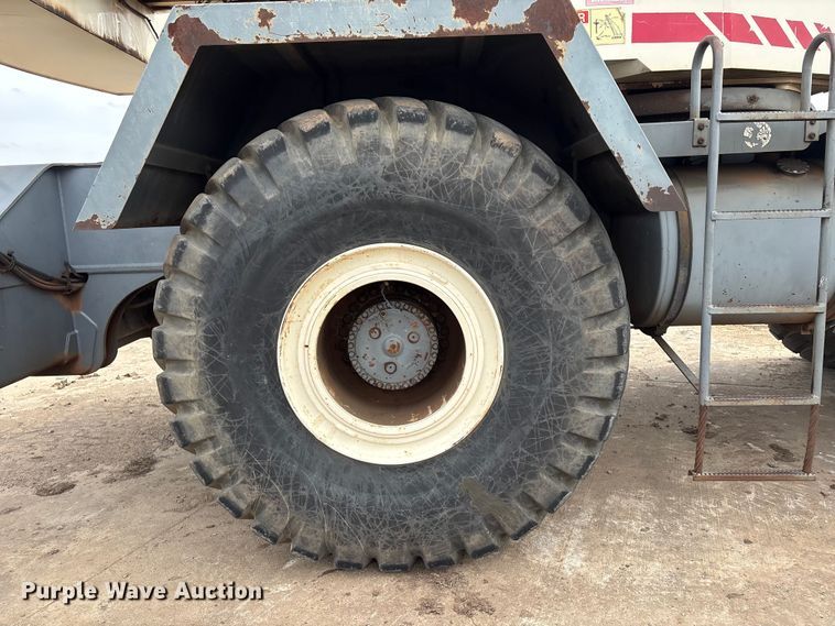 image for item DQ4282 2000 Terex RT 160 crane