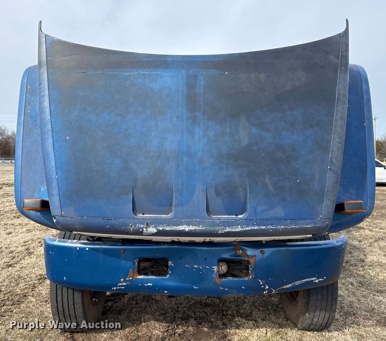 image for item DQ4284 1991 GMC C6500 dump truck