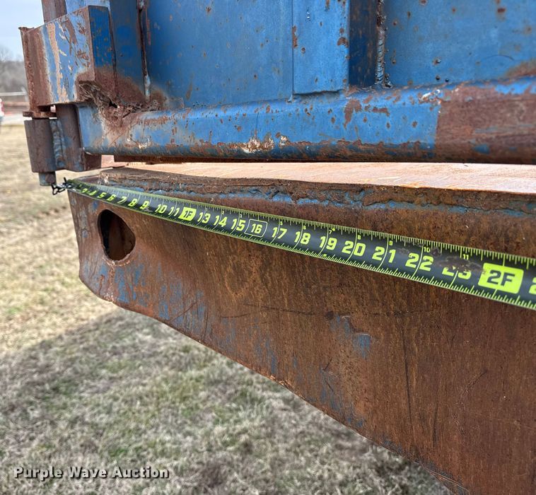 image for item DQ4284 1991 GMC C6500 dump truck