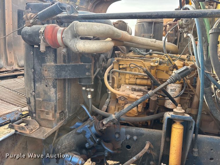 image for item DQ4284 1991 GMC C6500 dump truck