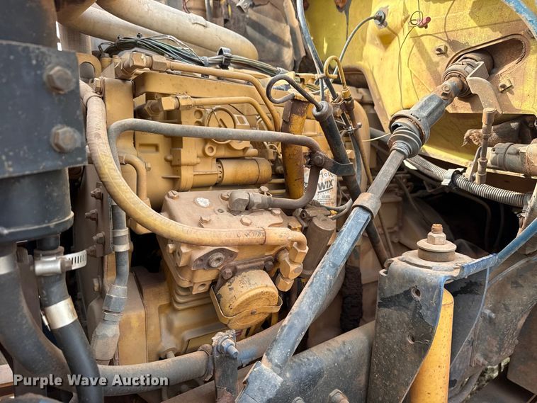 image for item DQ4284 1991 GMC C6500 dump truck