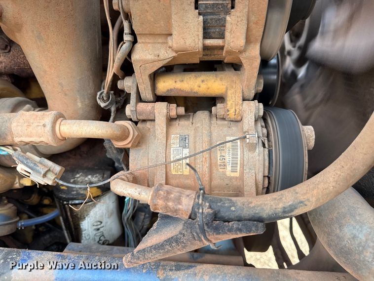 image for item DQ4284 1991 GMC C6500 dump truck