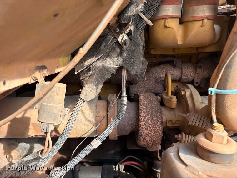 image for item DQ4284 1991 GMC C6500 dump truck