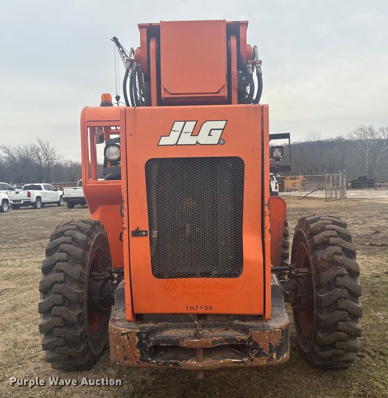 image for item DQ4285 2017 JLG Skytrak 10042 telehandler